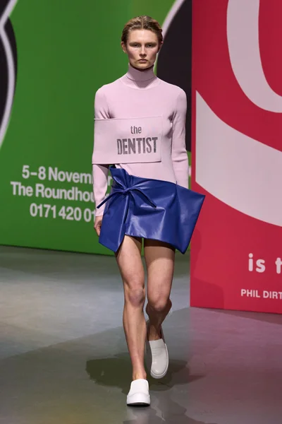 Look 34